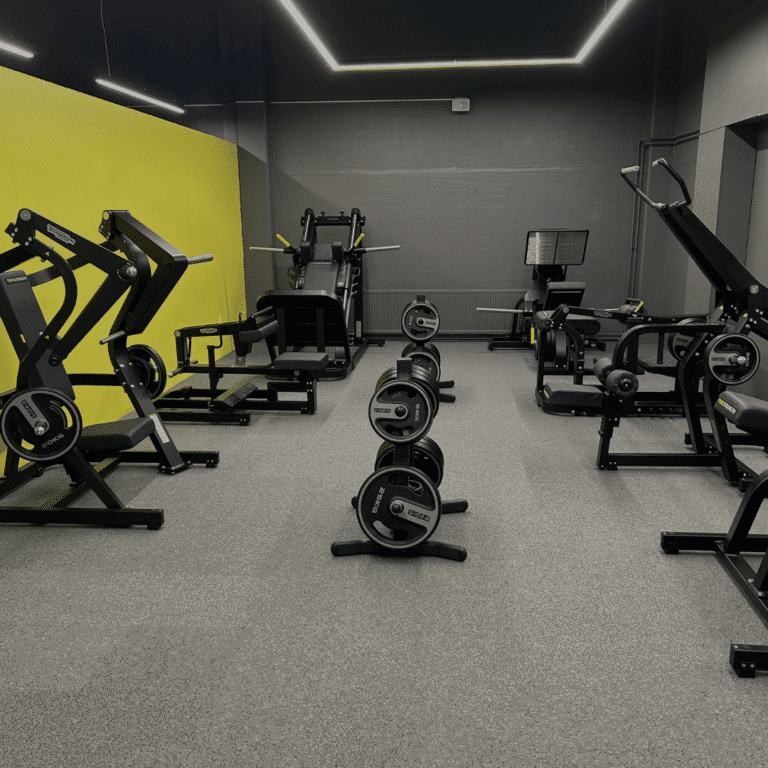 EasyFit Rajatorppa – Vipuvarsilaitteet