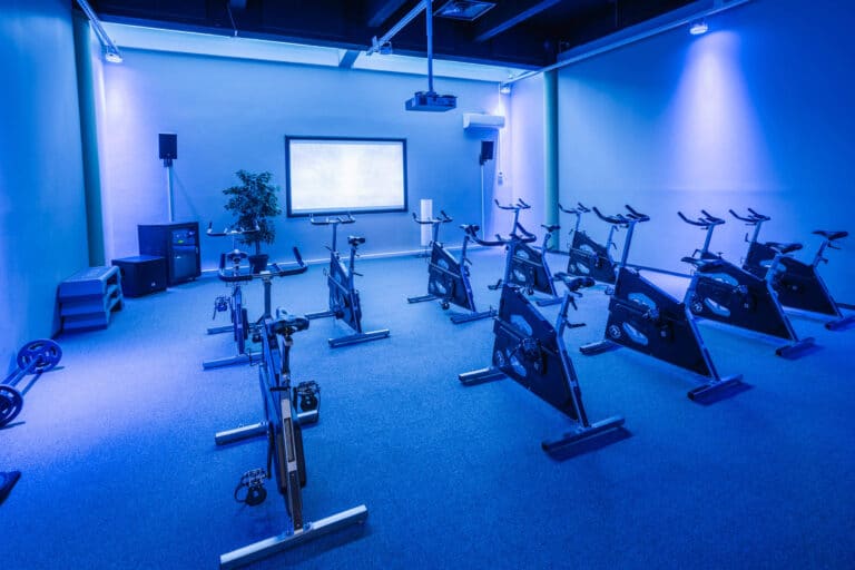 kemi_spinning_group_exercise_studio_2