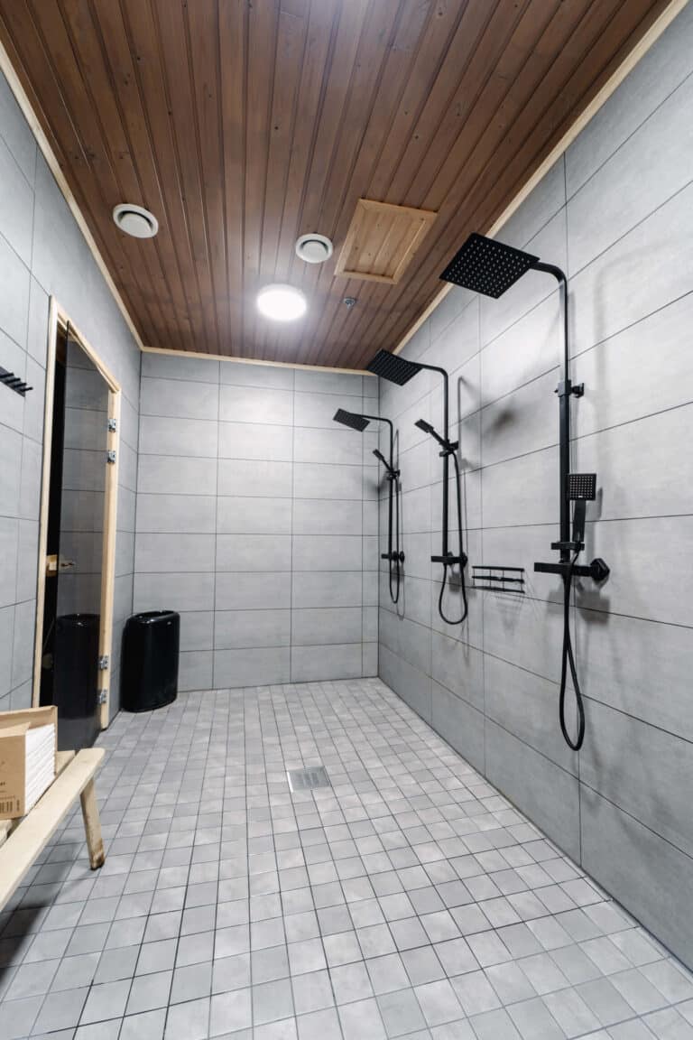 Lahti_Shower Rooms